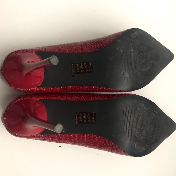 COPY - Roberto Vianni Red Snake Print Leather Pumps sz 8 - Picture 3 of 5